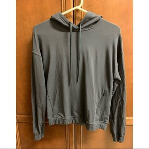 LULULEMON SZ6 Soft Grey Hoodie